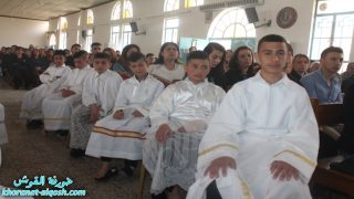 كنيسة مار قرداغ تحتفل برتبة غسل ارجل التلاميذ في القوش