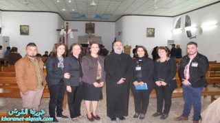 بالصور … مراسيم جمعة الآلام في كنيسة مار قرداغ بمشاركة نشاطات الكنيسة في القوش