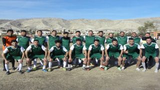 رواد المنار ورواد القوش في مباراة ودية بكرة القدم