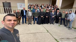 بالصور … مروراً بأحياء القوش القديمة،تلاميذ مدارس القوش الابتدائية يحتفلون بعيد السعانين