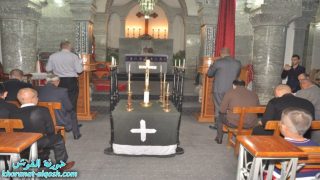 بالصور … كنيسة مار كوركيس تقيم مراسيم تفسير الالام المسيح في القوش