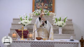 في القوش، كنيسة مار قرداغ تحتفل بأعياد الميلاد ورأس السنة لتلاميذ وطلبة المدارس