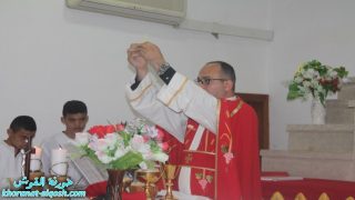 بمناسبة عيد القيامة المجيد، القداس الالهي لتلاميذ وطلبة المدارس في القوش
