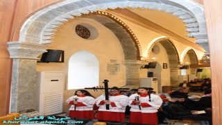 بالصور … مراسيم درب الصليب المقدس للجمعة الرابعة في كنيسة مار كوركيس– القوش