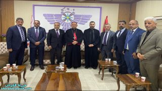 راعي ابرشية القوش يقدم التهاني للحركة الديمقراطية الاشورية