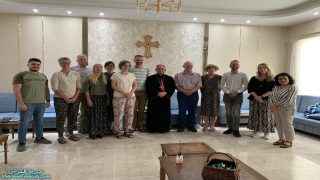 زيارة وفد مسيحي هولندي لدار المطرانية – القوش