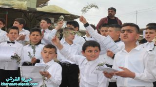 بالصور … حاملين اغصان الزيتون، تلاميذ مدارس القوش الابتدائية يحتفلون بعيد السعانين اوشعنا 2015