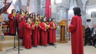 ترتيلة موطني لجوقة كنيسة القوش على موقع خورنة القوش.كوم