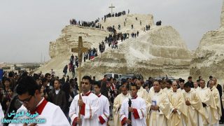 البابا فرنسيس يصلّي من أجل كنيسة مفتوحة للجميع