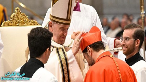 البابا يسلّم الرتبة الكارديناليّة لعشرين كاردينالاً جديدًا من مختلف أنحاء العالم
