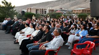 أمسية ترانيم روحية في دير السيدة – القوش