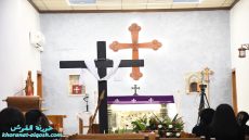 إحياء مراسيم جمعة الآلام وزياح القبر المقدس في كنيسة مار قرداغ بالقوش