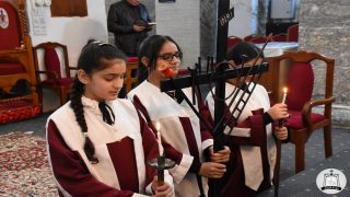 بدء مراسيم درب الصليب للجمعة الاولى في كنائس القوش