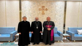 المطران المنتخب الخوراسقف يونان حنو يزور المطران بولس ثابت رئيس اساقفة ابرشية القوش الكلدانية