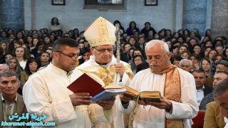 راعي ابرشية القوش يحتفل بالقداس الالهي الكبير بمناسبة عيد القيامة