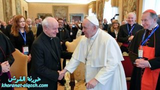 البابا: لا يمكن استبدال العلاقة البشرية بالتكنولوجيا