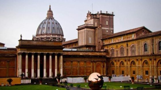 متاحف الفاتيكان تعيد فتح أبوابها في أيار وتستقبل عددًا محدودًا من السياح