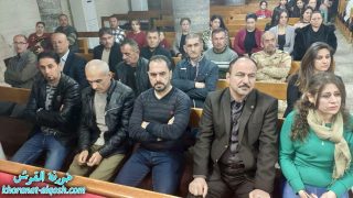 كنيسة القوش خلال اجتماعها مع اهاليهم، تحدد موعداً للتناول الاول للطلبة المتناولين