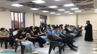 محاضرة بعنوان ” الصوم طريق التوبة “، لأعضاء لقاء المرحلتين المتوسطة والإعدادية