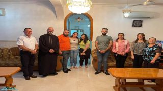 بالصور … الزيارات الرعوية لعوائل القوش