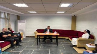 في اليوم الثالث، المطران باسليوس يلقي محاضرة لكادر التعليم المسيحي ومسؤولي الاخويات ونشاطات كنيسة القوش