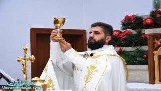 في قداس الهي، الاطفال وطلبة المدارس يحتفلون بعيد الميلاد المجيد في القوش2023