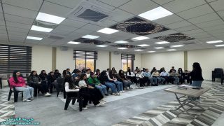 لقاء طلبة المرحلتين المتوسطة والإعدادية حول القيم الإنسانية والأخلاق