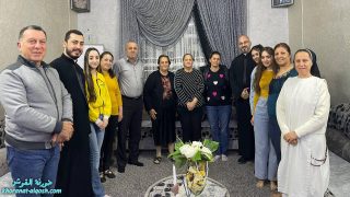 ضمن الزيارات الاسبوعية، اللجنة الرعوية تواصل زيارة اهالي القوش