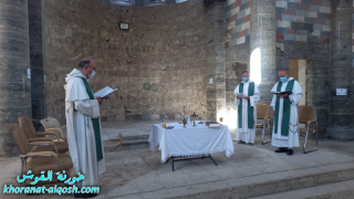 اول صلاة للاباء الدومنيكان في كنيسة الساعة بعد تدميرها من قبل داعش